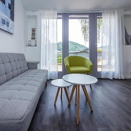 Hideaway, Cleaning Included